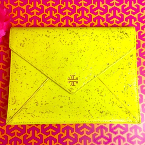 ⁉️ SOLD ⁉️ TORY BURCH Neon Yellow Clutch - Picture 7 of 8
